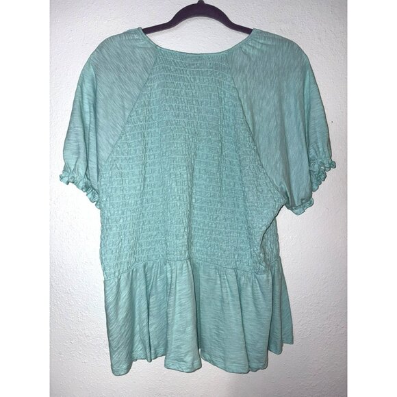 Torrid Peplum Smocked Top In Mint Green Short Sleeves Size 3 - Picture 2 of 7